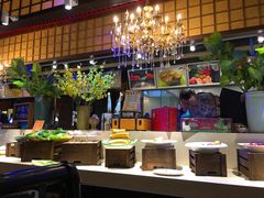 自助取餐区-阪尚皇·原切牛排·烤肉火锅自助(北京路店)