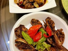 -聚汇三少·龙虾·中餐厅(莫邪路新天地店)