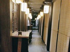 -余欢领鲜火锅(新街口店)