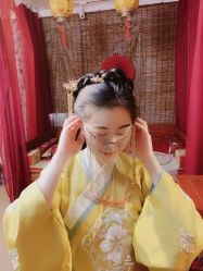 -汉仪华裳汉服馆(打浦桥店)