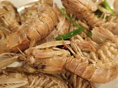 -三亚火车头万人海鲜广场