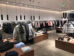 -URBAN REVIVO(西安Momopark店)