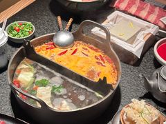 -三出山火锅(南京万象天地店)