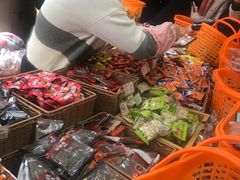 -来伊份(龙之梦长宁店)