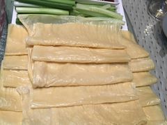 -老街坊美食汇(玉兰大街店)