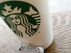 -星巴克臻选(盐城金鹰聚龙湖店)