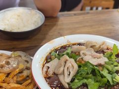 -朱大嘴肥肠血旺(福字街店)