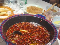 -何师傅美蛙鱼头(汉街店)