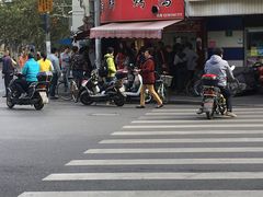 -晶牌烤鸭(延吉东路557弄小区店)