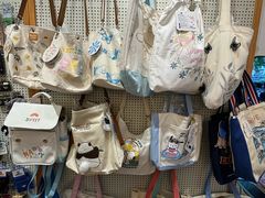 -猫的天空之城概念书店(大学路店)