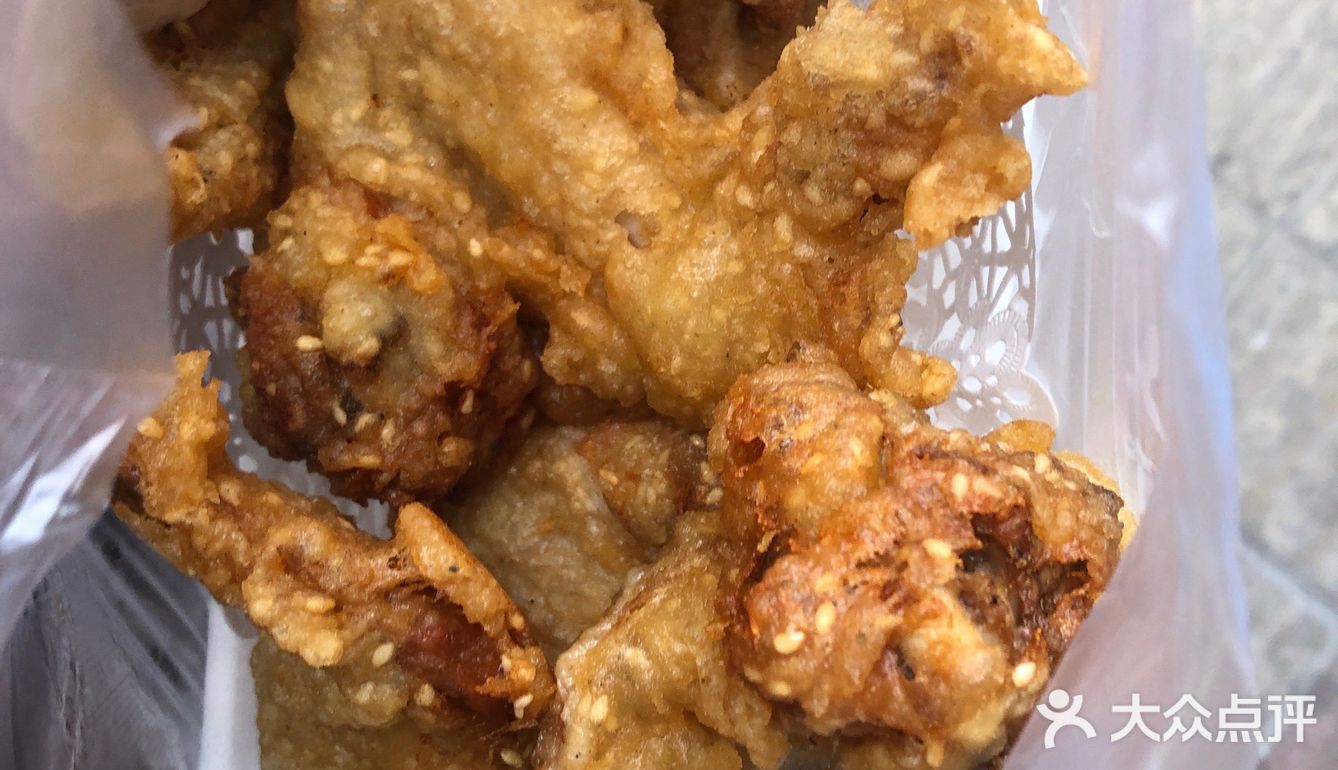 刚好炸出锅热乎乎 和小伙伴一起买了八只