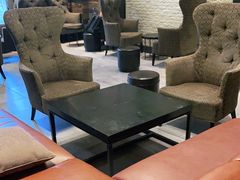 大堂-星巴克(深圳宝安泰华店)