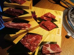 -大牛焱烧·和牛·海鲜炭火烧放题