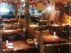 大堂-三个大叔烤羊肉串·炭炉砂锅菜(西三旗店)