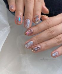 -Momo nail 日系美甲