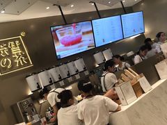 -奈雪的茶(市百一店)