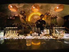 -Shift cocktail bar鸡尾酒吧