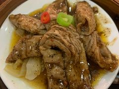 味菜肥肠-香江小厨 The Kitchen(香江俱乐部店)