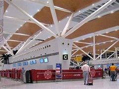 -英迪拉·甘地国际机场