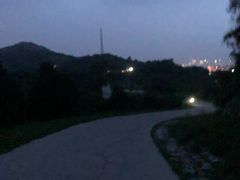 -鬼笑石后山停车场