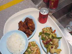 -荣华基·现炒快餐(肇嘉浜路店)