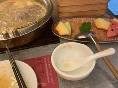 -一绪に寿喜烧(荟聚店)