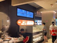-左庭右院鲜牛肉火锅(金山万达店)