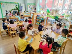 -红黄蓝幼儿园(颐东苑店)