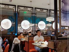 大堂-新白鹿餐厅(金鹰新街口店)