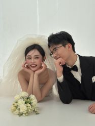 -雪中彩影婚纱摄影·微光艺术中心