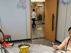 -有红鸡毛店·川菜(建设路店)