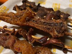 -威记烧嘢·南宁烧烤·超级生牛(绿地店)