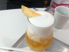 黄白-72 COFFEE(东朝阳路店)