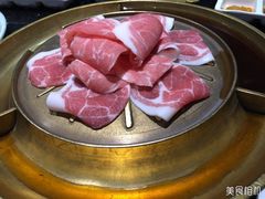 -猪啊牛呀羊啊铜盘烤肉(正大广场店)