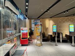 -麦当劳(四平路店)