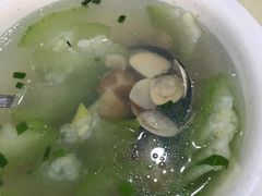 -源海渔村·现捞海鲜(大角湾店)