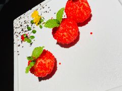 -江上荟·创意中国菜(绿地缤纷城店)