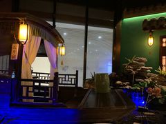 -佬麻雀·新湘菜(珠海金发购物中心店)