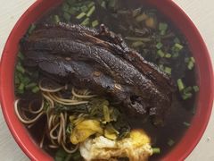 -小龙大肉面馆