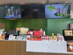 -奈雪的茶(优特汇店)