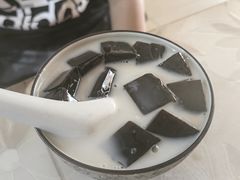 -二十四幢糖水(中山西路店)