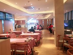 用餐区-西贝(吴江路湟普汇店)