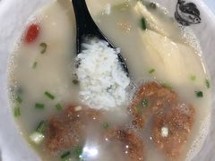 -凯峰鱼汤米线(金利達店)