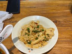 -湘人龙记老长沙米粉(鸟巢店)