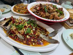 -鲁南仔·滕州炒鸡(经三路店)