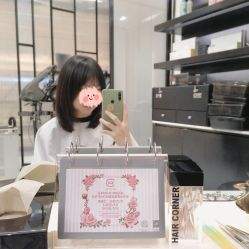 -HAIR CORNER
