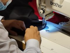 -季师傅无痕改衣(日月光中心店)