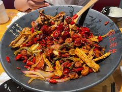 -风光老灶麻辣香锅(大成路翠微百货店)