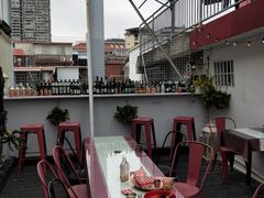 露天位-Eckl’s爱氏热狗(猫街店)