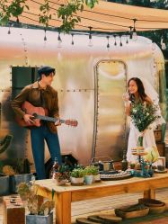 -雨墨婚纱摄影工作室